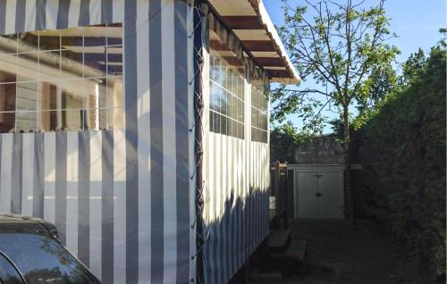 ทัศนียภาพภายนอกโรงแรม, Beautiful Stacaravan in แซ็ง-ฌ็อง-เดอ-มงต์