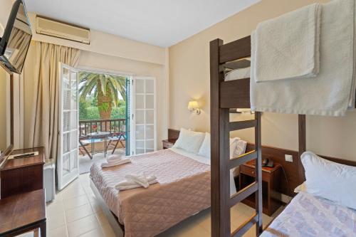 Fiori Hotel - image 7