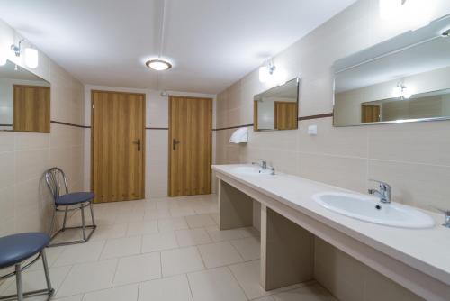 Hotel Wodnik - main image