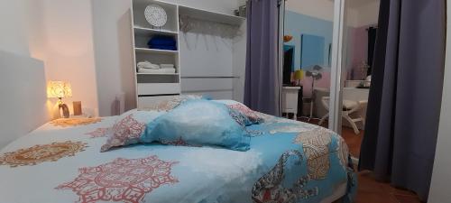 NICE EXCEPTIONNEL 2 PIECES 40 m2 DANS GRAND APPARTEMENT D HOTE ATYPIQUE ORIGINAL 200 m mer PROMENADE DES ANGLAIS, PLAGES, Nice (photo 2)