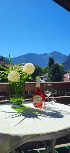 Apartment PANORAMA, voller rundum Bergblick, ruhige und sonnige Lage, KÖNIGSCARD in Oberammergau, Deutschland
