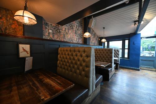 The King's Head - image 3