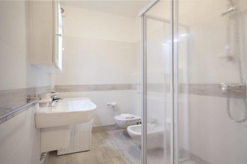 Apartment Rosa Bourbon - Laziše