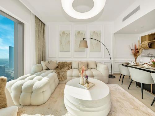 Skyline Serenity Holiday Home I Chic 4 Bedroom Apartment I Burj Khalifa & Fountain Views I Direct Access to Dubai Mall I Free Gym Pool Parking and Wi-Fi - image 8
