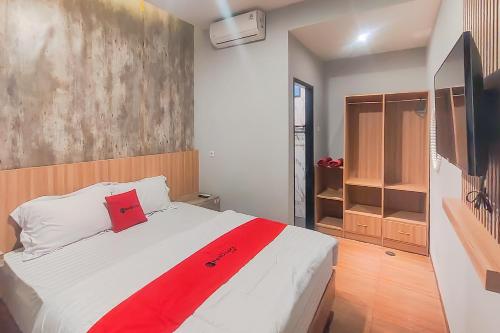 RedDoorz Syariah near Ponpes Hidayatullah Samarinda