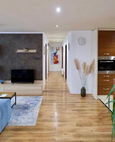 Trón Apartman 2 – khách sạn tại Siklos