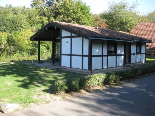 Holiday Home in Germany with Idyllic Nature in Berneburg, Deutschland
