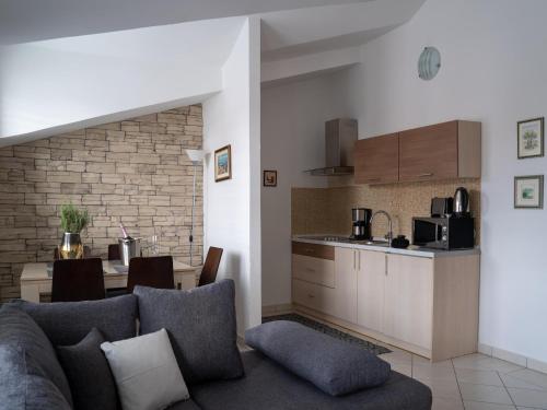 Rovinj Seaside Apartment with Balcony, Rovinj (foto 8)