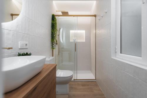 tuGuest Buensuceso Apartment, Grenade (photo 6)