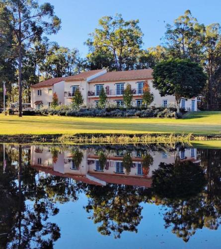 Villa Provence Estate, Pokolbin