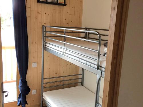 Splendid Chalet in Chamrousse with TV Splendid Chalet in Chamrousse with TV