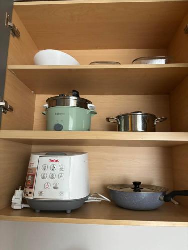 Cozy Modern 1BR with Netflix 50 inc TV, Dżakarta (zdjęcie 3)