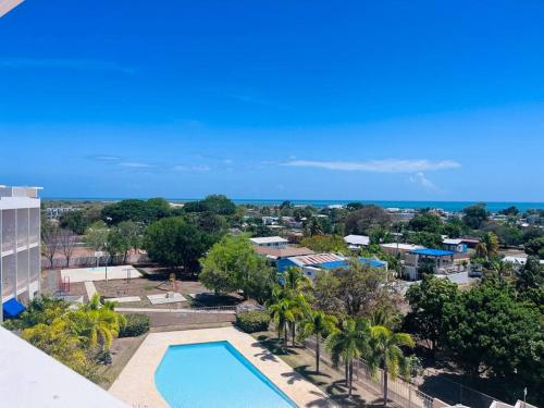 Spacious and comfortable 3 minutes from combate beach swimming pool and recreational areas - image 7