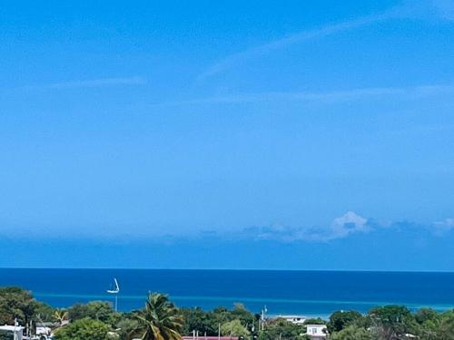 Near combate Beach, el Poblado boquerón and restaurants