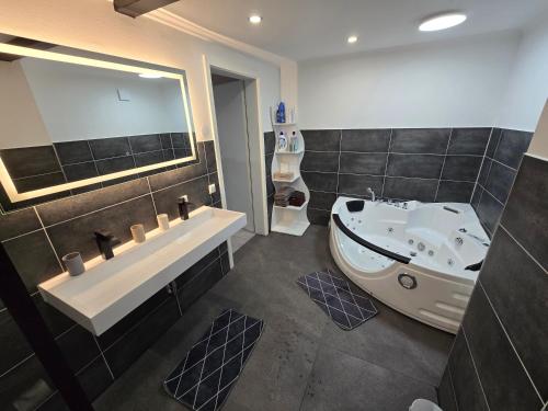 Havel Suites Room Type - Two-Bedroom Apartment with Garden View