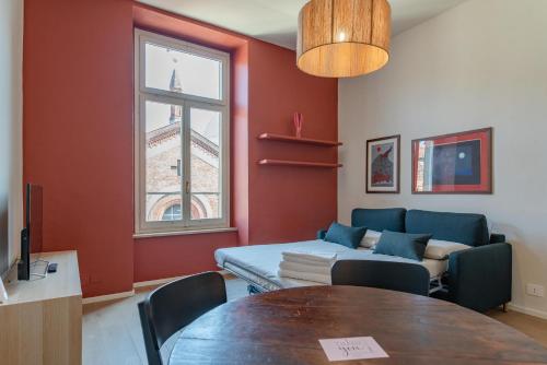 Familia Apartaments - 252 by HAPPYHOSTORINO, Turín (fotografie 4)