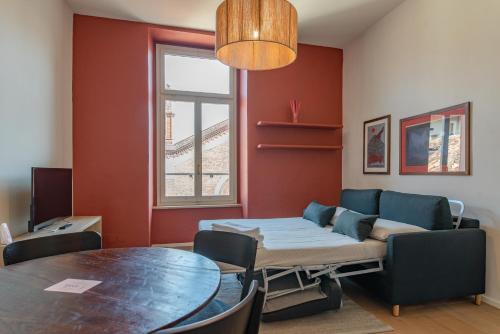 Familia Apartaments - 252 by HAPPYHOSTORINO, Turín (fotografie 5)