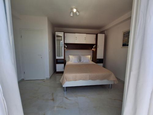 Apartment Graci - 20 m from beach - image 3