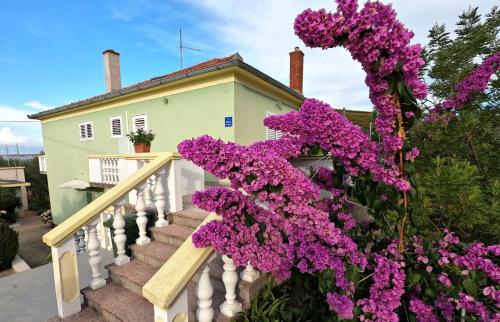 Apartment Mili - 50m from beach
