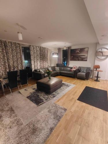 Canary Wharf Homestay 2