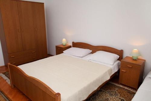 Apartments Mar - 10m from the sea - image 2