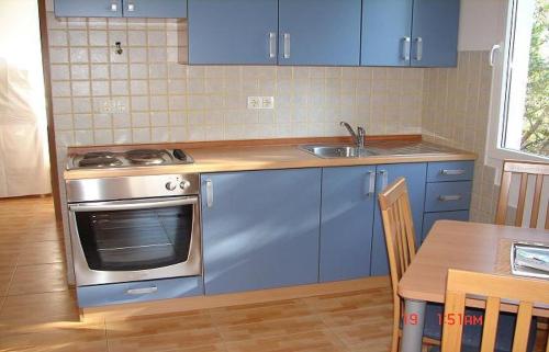 One-Bedroom apartment Standard image 3