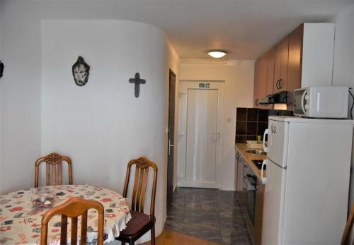 Two-Bedroom Apartment Standard image 9