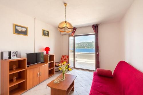 Apartments Mari-50m from sea - image 13