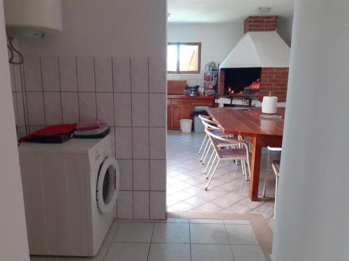 Apartments Armitage - image 3