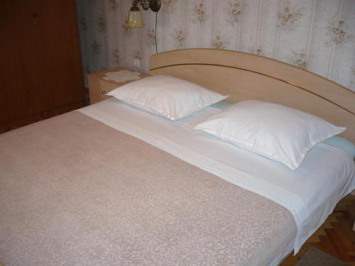 Three-Bedroom Apartment Standard image 5