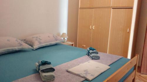 Three-Bedroom Apartment image 6