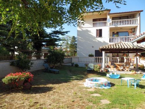 Apartment Elida:, Medulin