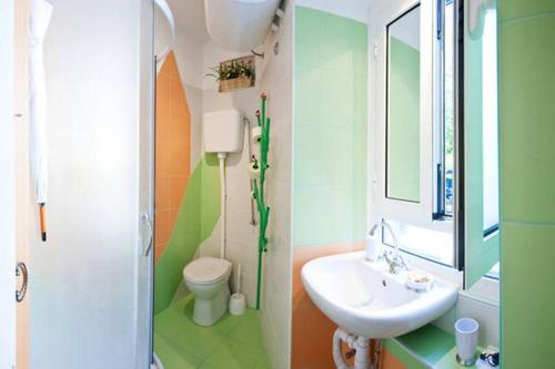 Apartment Happy- in the center - image 2