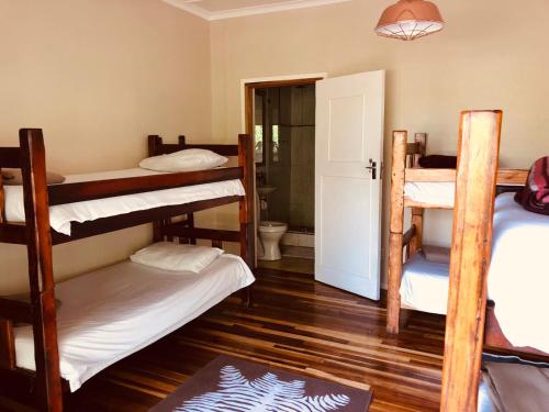 Island Vibe Knysna Hostel Room Type - Bed in 6-Bed Dormitory Room