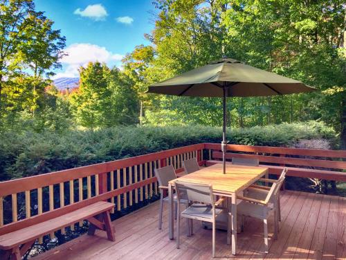 The Killington Cabin - Left Unit of Duplex Home - Great for families in Killington, USA