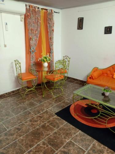 Bonamoussadi Gardens - Piscine-Wifi- Eau- Electricite 24h sur 24 - image 3