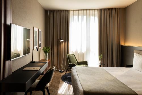1 queen bed