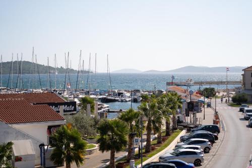 Apartment with Sea View image 6