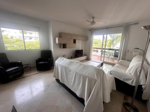 Costalita beach apartamento en Estepona in Playa del Sol Villacana