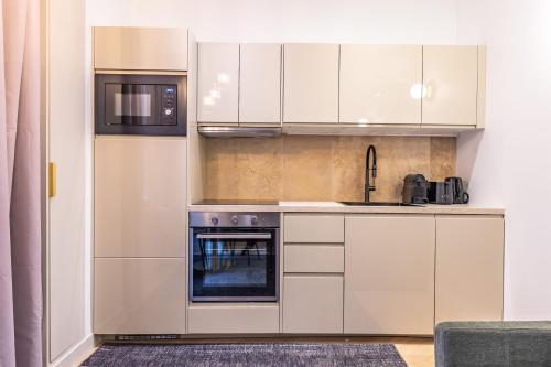 Opera Residence - image 12