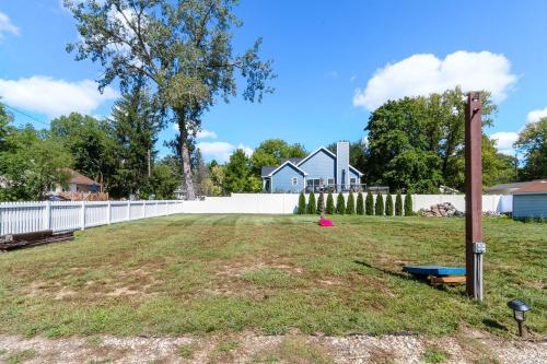 Como Lakeview Loft - Massive Wraparound Deck - Filtered Lake Views - Hot Tub - Fire Pit - Gas Fireplace Como Lakeview Loft - Massive Wraparound Deck - Filtered Lake Views - Hot Tub - Fire Pit - Gas Fireplace