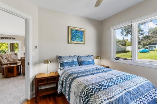 Como Lakeview Loft - Massive Wraparound Deck - Filtered Lake Views - Hot Tub - Fire Pit - Gas Fireplace Como Lakeview Loft - Massive Wraparound Deck - Filtered Lake Views - Hot Tub - Fire Pit - Gas Fireplace