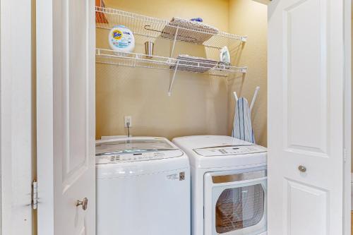 River Wild Forest Homes – Bend, OR