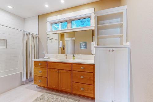 River Wild Forest Homes – Bend, OR