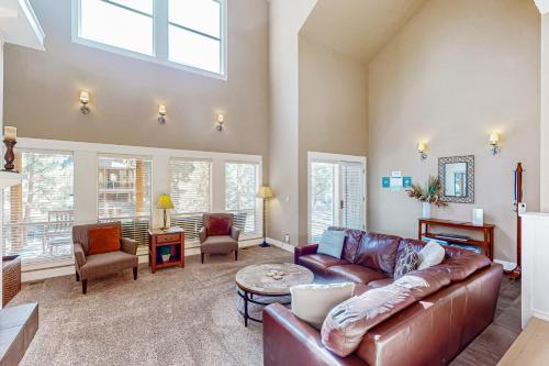 River Wild Forest Homes – Bend, OR