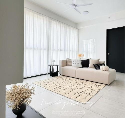 Georgetown Childroom Seaview & Cityview Infinity Pool with 2 Carpark