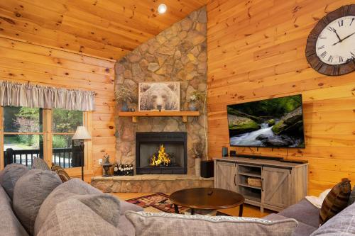 Blue Line Vista - Private Cabin Ellijay GA in Ellijay, USA
