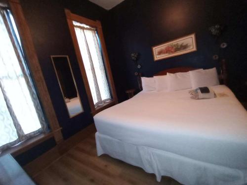 Grand Central Hotel – Eureka Springs, AR