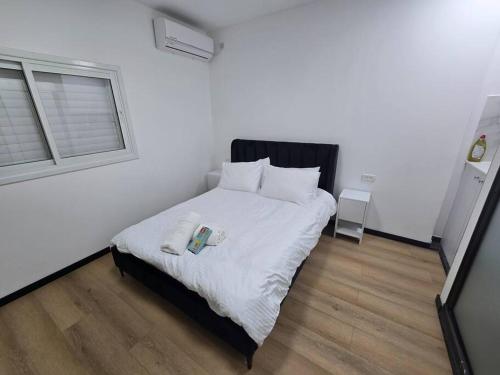 Ryo 36 דירת נופש מושלמת מרחק 5 דקות מחוף הים in Bat Yam