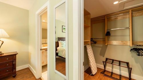 Coastline Comfort by Last Key Realty in Key West, USA